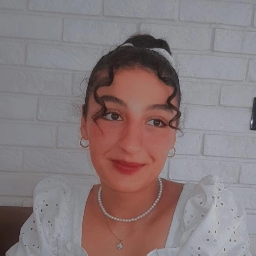 Yasmine from Tunisia
